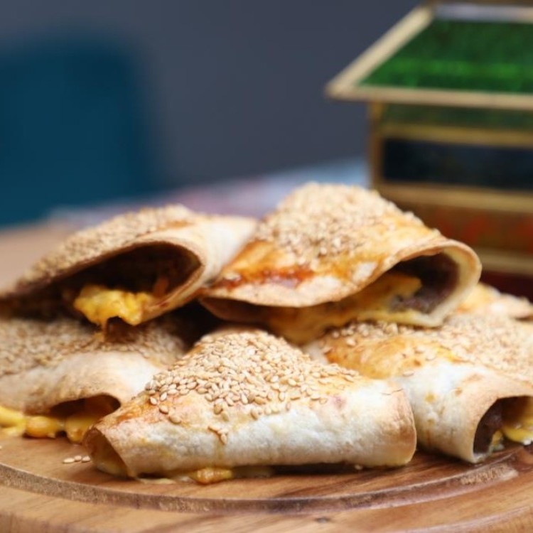 فطائر التورتيلا باللحم بالفيديو