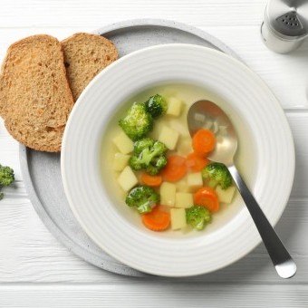 شوربة خضار بسيطة