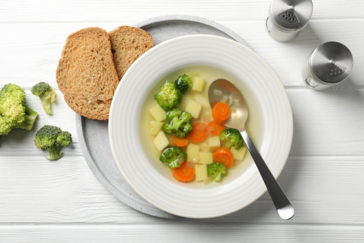 شوربة خضار بسيطة