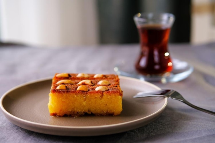 البسبوسة بالسميد والزبادي