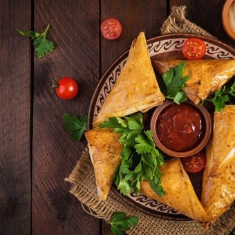 سمبوسة دجاج بطعم المطاعم