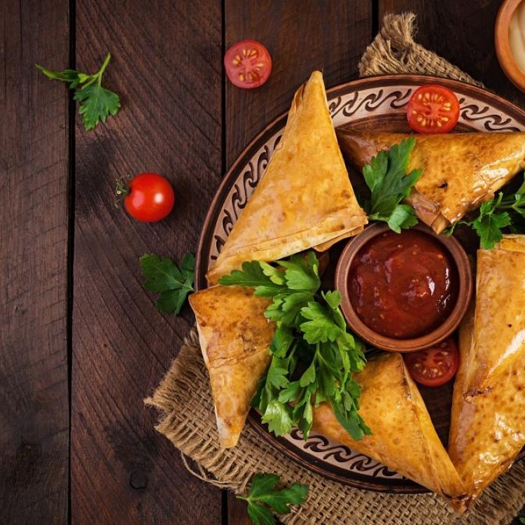 سمبوسة دجاج بطعم المطاعم