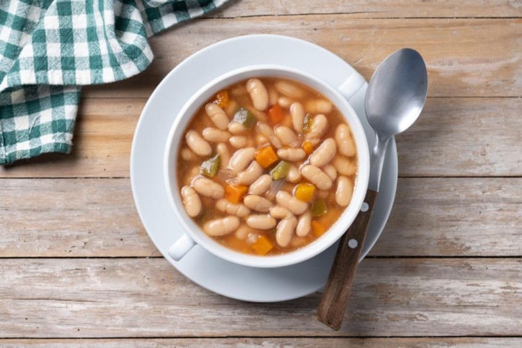 الفاصوليا البيضاء مثل المطاعم