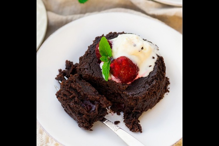 كيك بودينغ الشوكولاتة