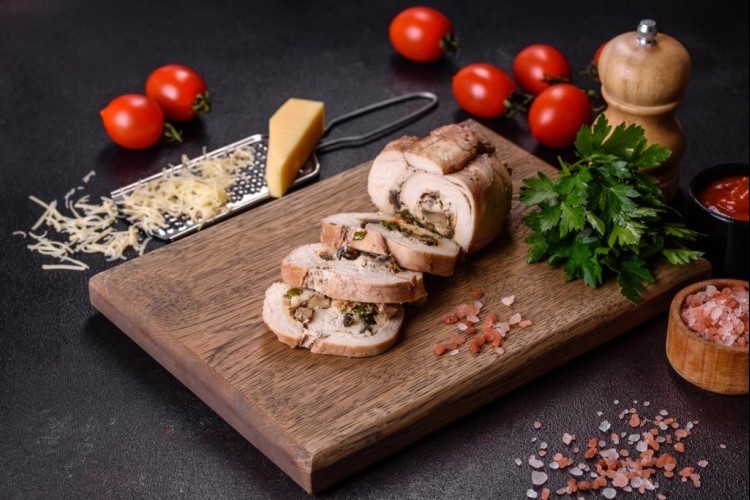 رولات الدجاج بحشوة الفطر
