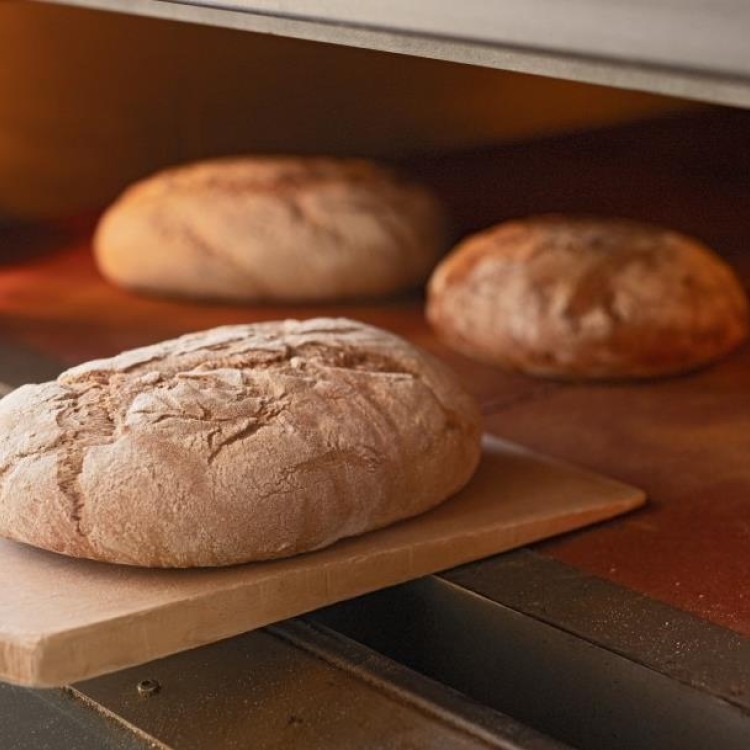 خبز الشعير في الفرن