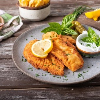سمك مقلي على طريقة المطاعم