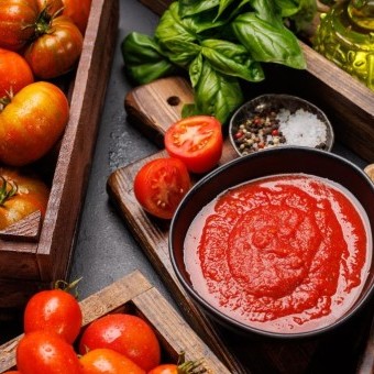 أسهل وأسرع طريقة لعمل صلصة الطماطم