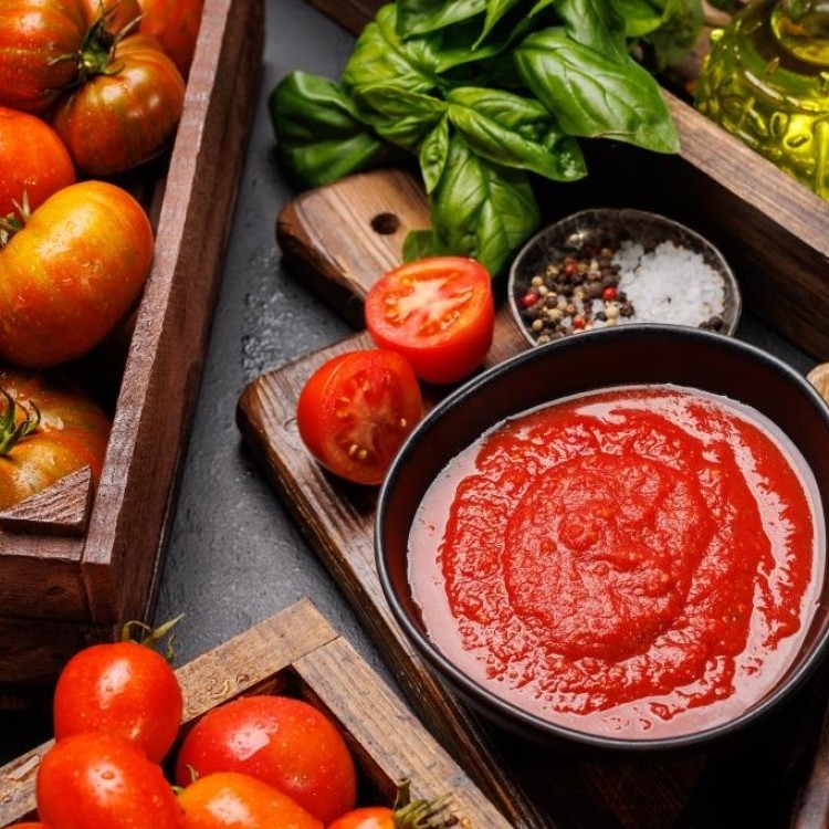 أسهل وأسرع طريقة لعمل صلصة الطماطم