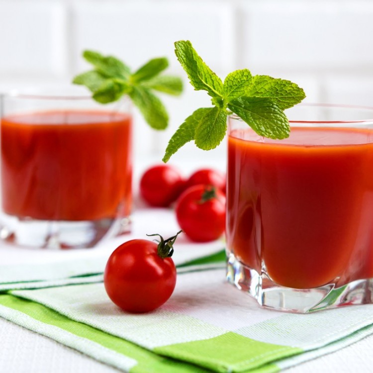 فوائد صحية مدهشة لعصير الطماطم