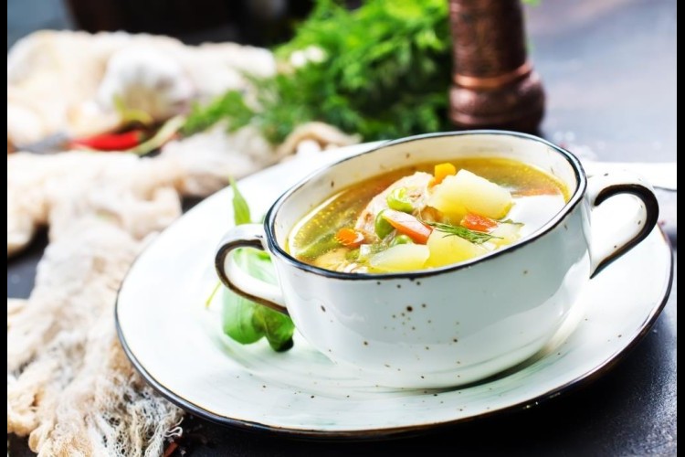 شوربة الخضار الموسمية