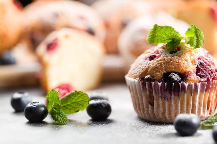 مافن الليمون والتوت