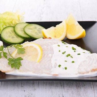 سمك فيليه بالصوص الأبيض