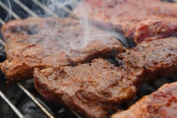 الحيل الذهبية لمنع التصاق الطعام أثناء الشوي