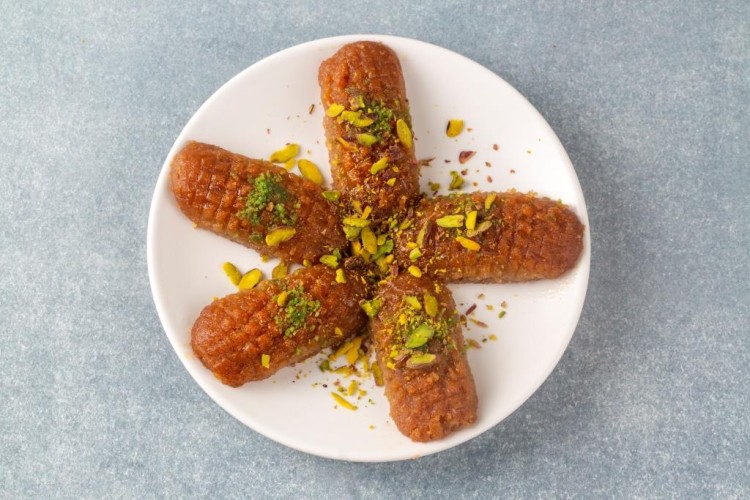أصابع زينب سهلة