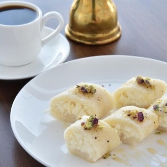 حلاوة الجبن الشامية