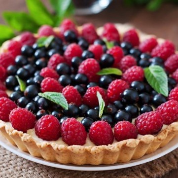 تارت بالفواكة الفريش