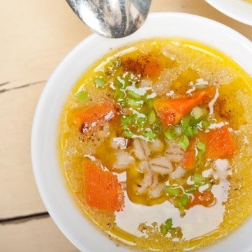 شوربة لسان عصفور على الطريقة الصحية