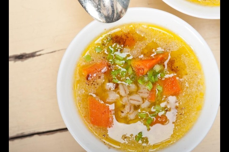 شوربة لسان عصفور على الطريقة الصحية