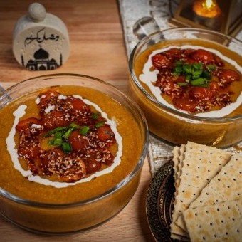 شوربة الذرة بالدجاج والطماطم المشوية بالفيديو