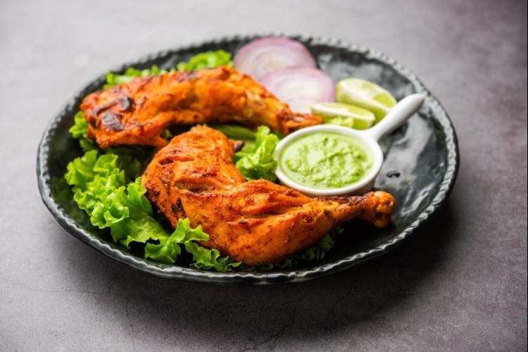 الدجاج الهندي الأحمر