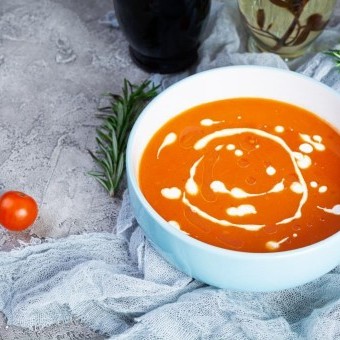 شوربة الطماطم بالكريمة