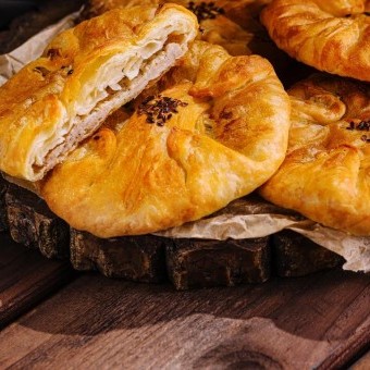 فطائر الدجاج بالكريمة