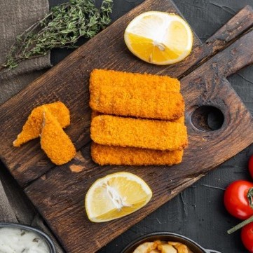 أصابع السمك المقلية بالقرشلة