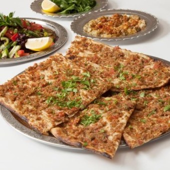 صفيحة بالطريقة التركية