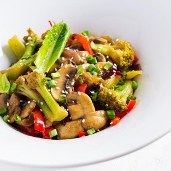 خضار مشكلة بالصوص