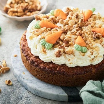 كيكة الجزر بالقرفة والجوز