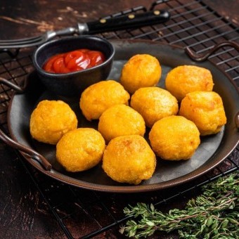 كرات البطاطس المقرمشة