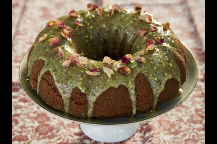 كيك الليمون والفستق