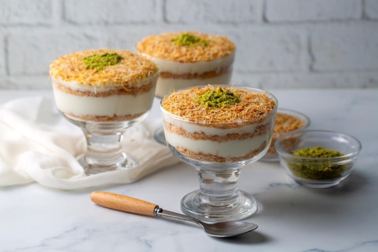 حلى الكنافة بالكريمة البارد