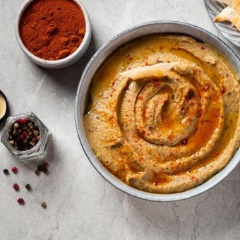 بابا غنوج مدخّن