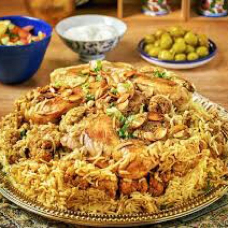 مقلوبة فلسطينية بالدجاج