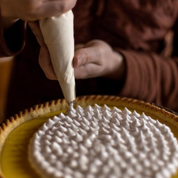 استخدمي كيس التزيين المناسب