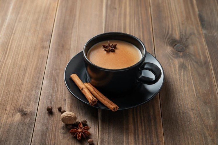 شاي الكرك بالهيل