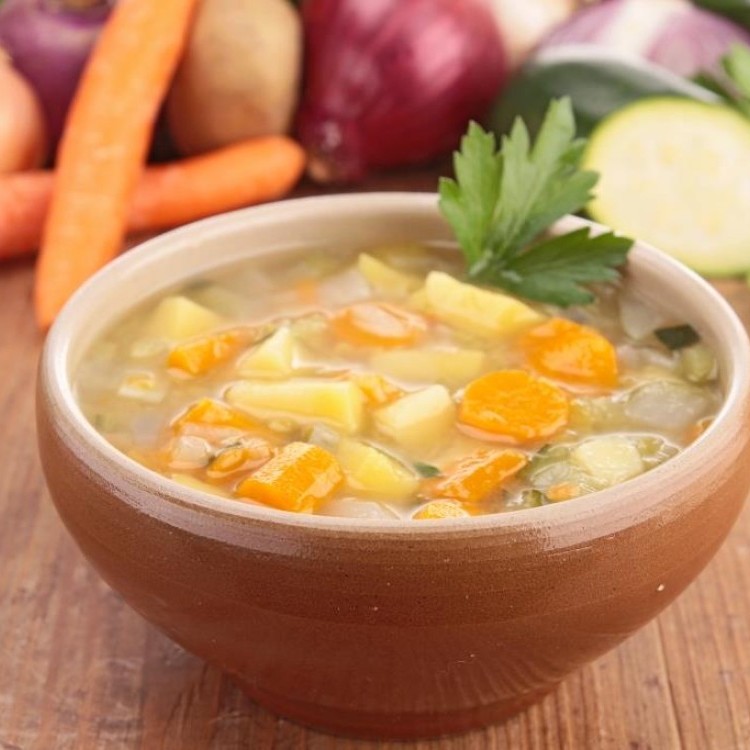 شوربة الخضار الكلاسيكية