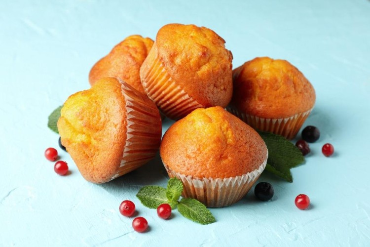 كب كيك بالزعفران