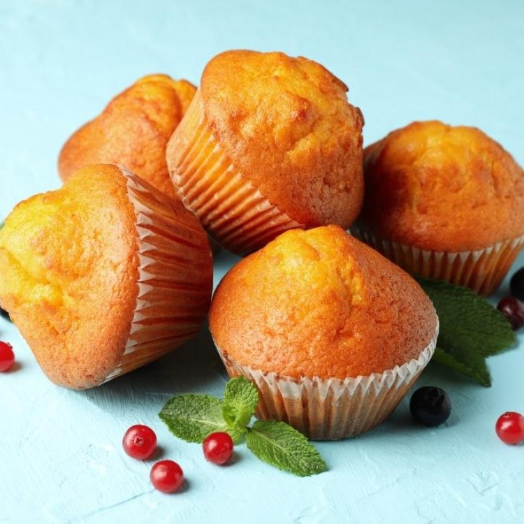 كب كيك بالزعفران