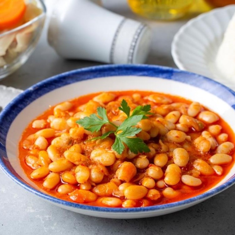 الفاصوليا البيضاء بالصلصة