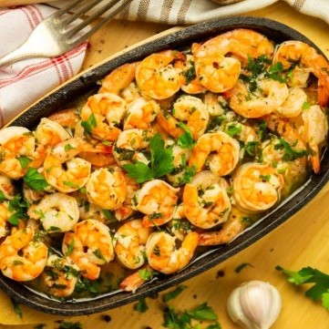 الجمبري بالثوم والزبدة