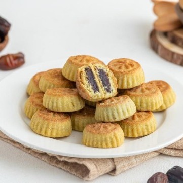 معمول التمر بالسميد لضيافة العيد