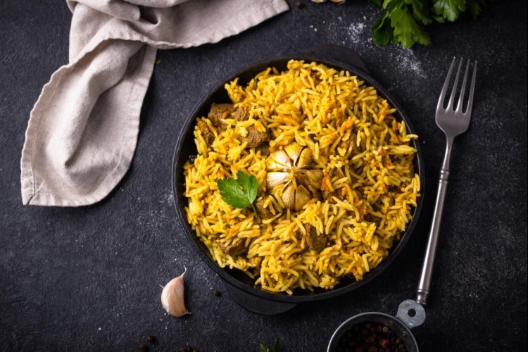 فخارة أرز باللحم والخضار