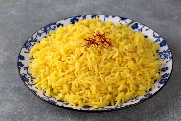 الأرز البسمتي الأصفر المفلفل
