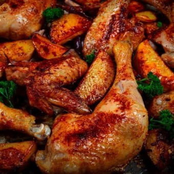 صينية دجاج بالسماق