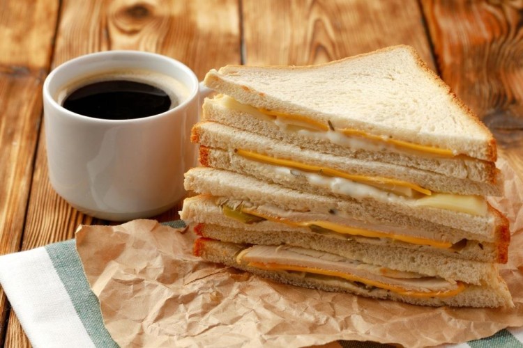 ساندويش الجبن الكلاسيكي