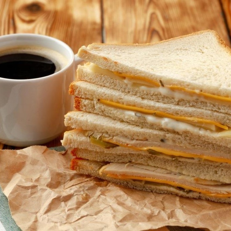 ساندويش الجبن الكلاسيكي