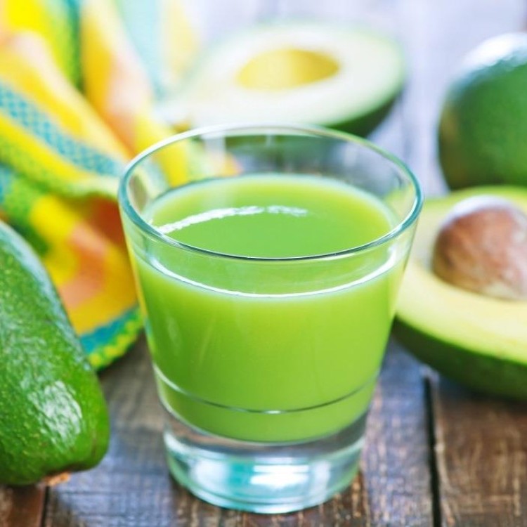 عصير الأفوكادو بالحليب والعسل